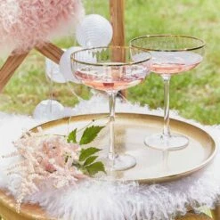 Coupe De Champagne GOLDEN TWENTIES -Butlers 1000333326 220218 023 MOOD DETAILS P000000001000333326 mood