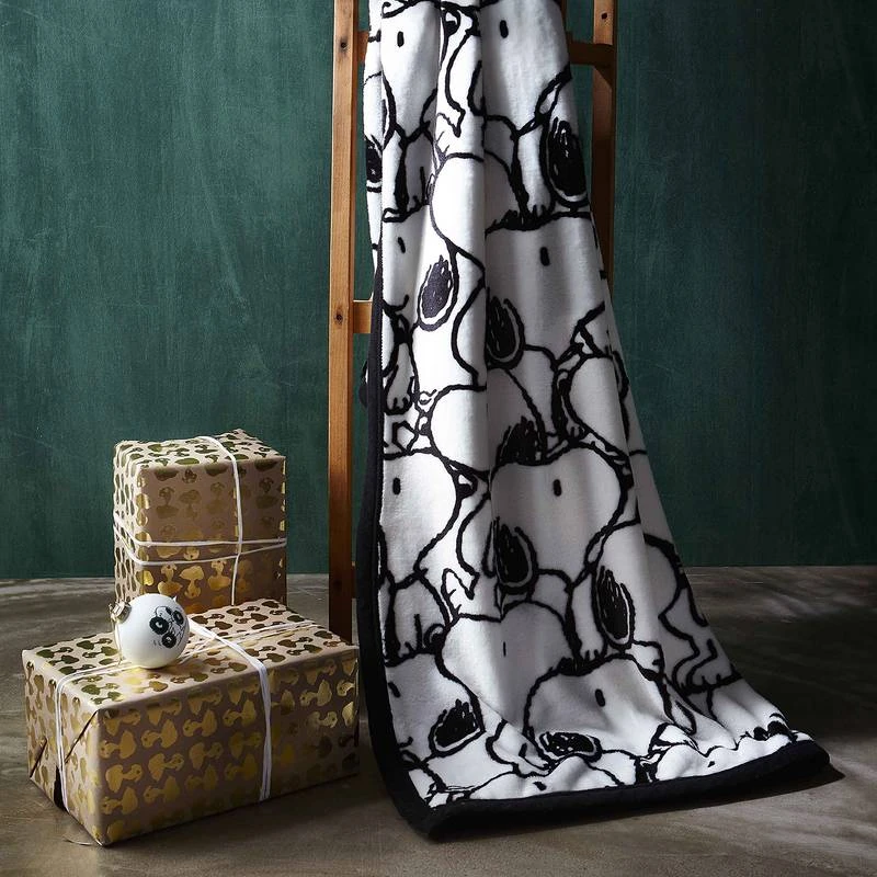 Plaid PEANUTS Snoopy Allover 2 Plaid PEANUTS Snoopy Allover – Image 2