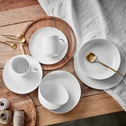 Service NATIVE (16 éléments) 22 Service NATIVE (16 éléments) -Butlers 1000365063 230622 021 MOOD DETAILS P000000001000365063 mood