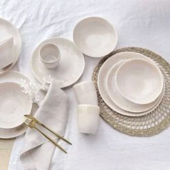 Set Petit-déjeuner ATLANTIS (12 él.) 35 Set Petit-déjeuner ATLANTIS (12 él.) -Butlers 1000406139 230927 023 MOOD DETAILS P000000001000406139 mood